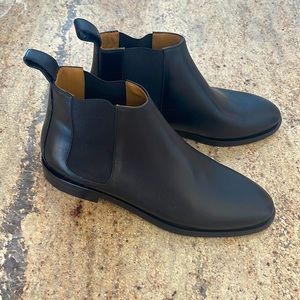 NWOB Everlane boots, black leather. Size 8 women’s
